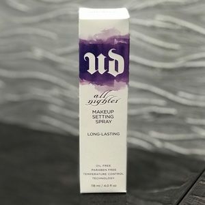 Urban Decay- All Nighter Makeup Setting Spray
